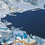 Johst Am Woerthersee 아파트