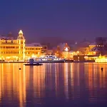 Johst Am Woerthersee * Velden am Woerthersee
