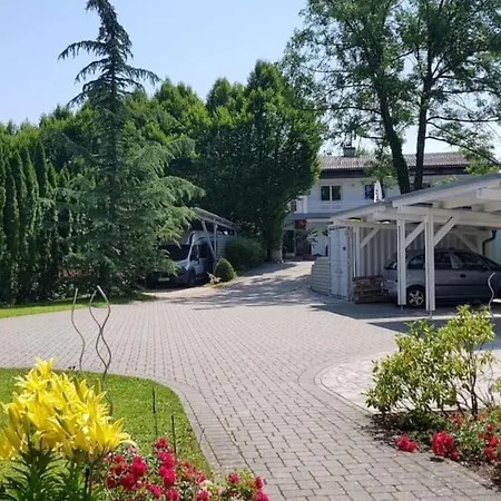 Velden - Spacious In A Right In The Center With Private Parking * فيلدين ام ورثرسي