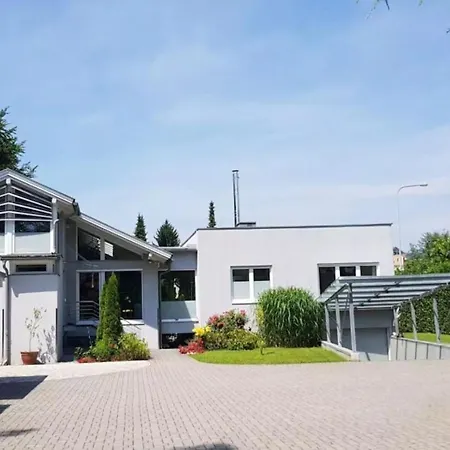 Velden - Spacious In A Right In The Center With Private Parking