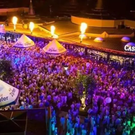 Velden - Spacious In A Right In The Center With Private Parking *