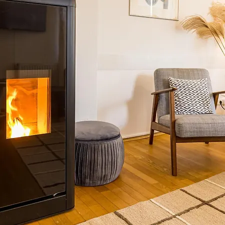 Velden - Spacious In A Right In The Center With Private Parking شقة *